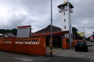 Masjid di chukai, Malaysia