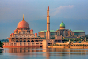 Masjid di putrajaya, Malaysia